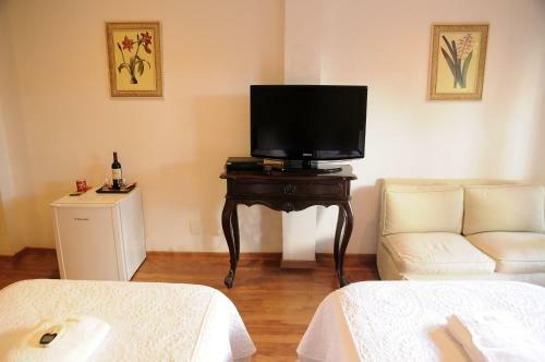 Hostal Altos De Santa Teresa Guest House