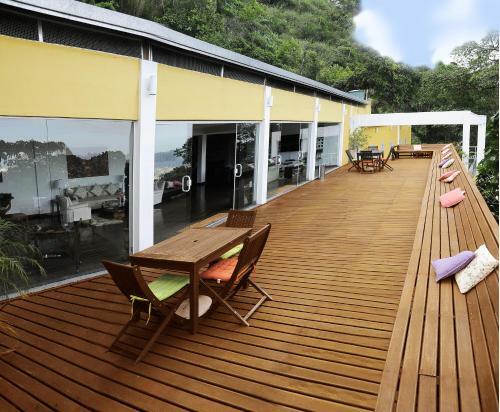 Hostal Altos De Santa Teresa Guest House