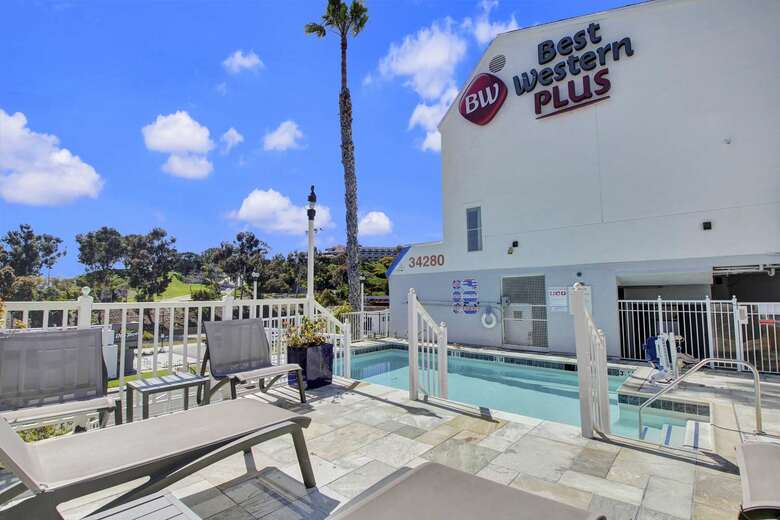 Best Western Plus Marina Shores Hotel - Dana Point