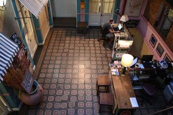 Ba Stop Hostel