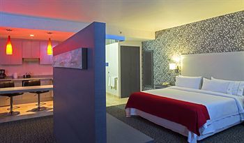 Hotel Holiday Inn Express & Suites Queretaro