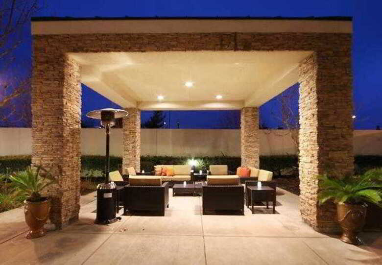 Hotel Courtyard By Marriott Sacramento Folsom