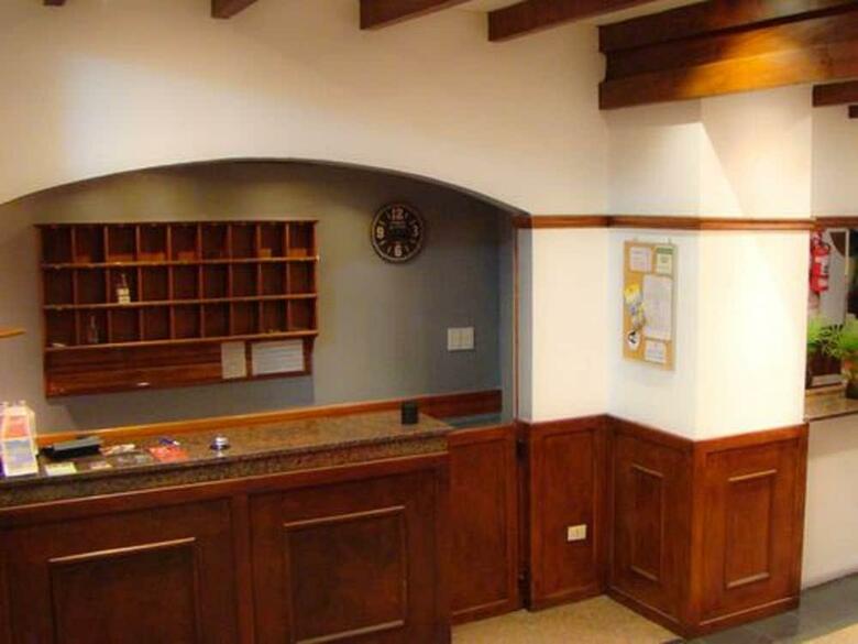 Hotel Petit Recoleta Suites