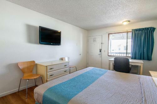 Motel 6 Fort Bragg