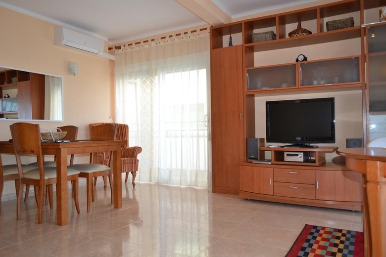 Los Pinares Seaview Apartments
