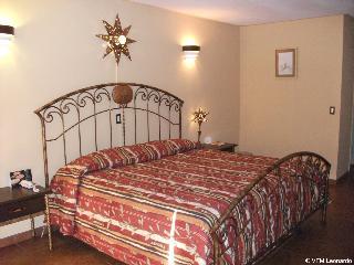 Hotel Pueblito Inn
