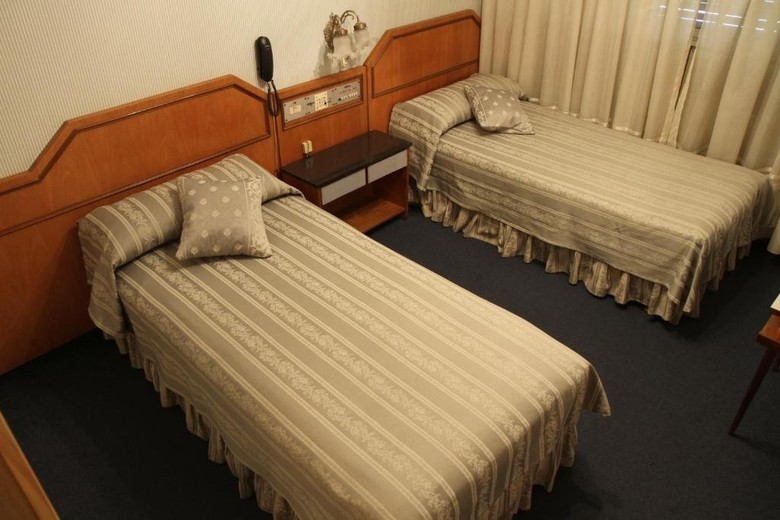 Hotel Rodney