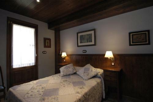 Hostal Casa Rural El Port�n De Murillo
