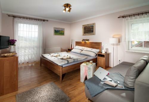 Hostal Pension Luky