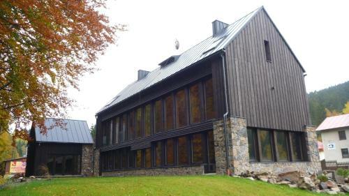 Aparthotel Krakono?ova D�lna "woodhaus"