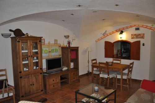Apartamentos La Casa Pintada