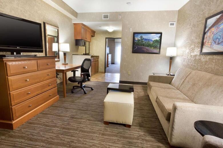 Hotel Drury Inn & Suites Flagstaff