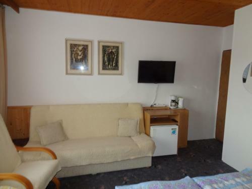 Hostal Pension Villa Hany