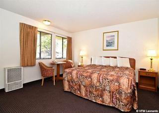 Motel Inn At Highway 1