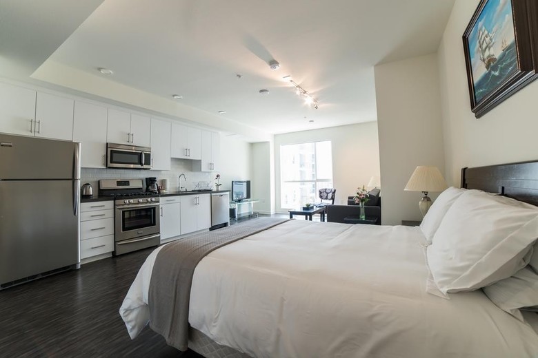Wilshire Residence Apartment