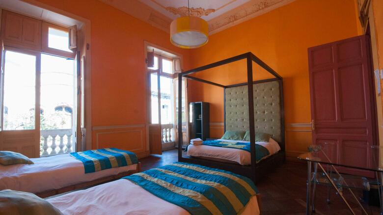 Happy House Hostel