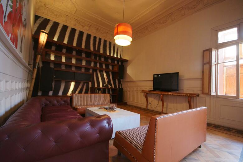 Happy House Hostel