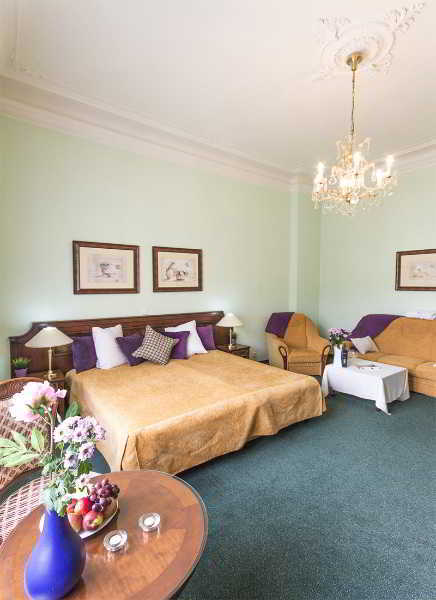 Hotel Ester