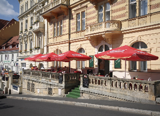 Hotel Ester