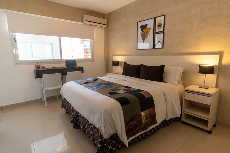 Isi Baires Apart & Suites