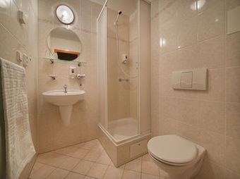 Ea Hotel Elefant