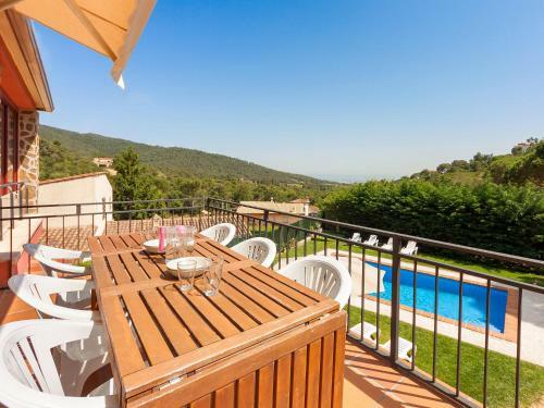 Four-bedroom Villa Calonge Girona 1