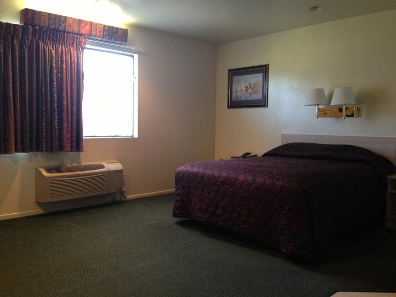 Jolly Roger Hotel