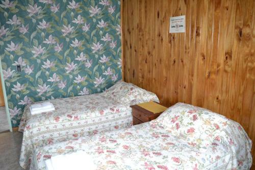 Hotel Lago Del Desierto