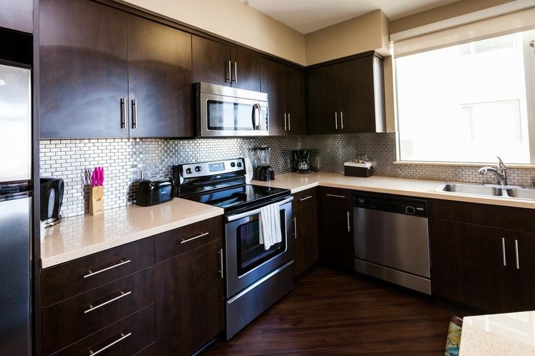 Heaven On Hollywood Furnished Apartments
