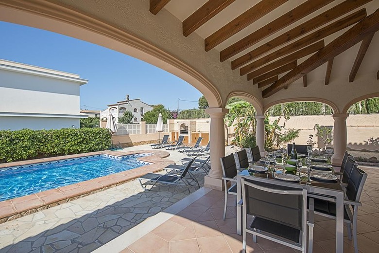 Villa Almendros