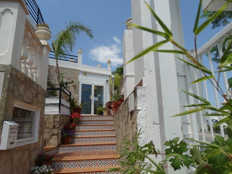 Hostal Residencial La Paloma II