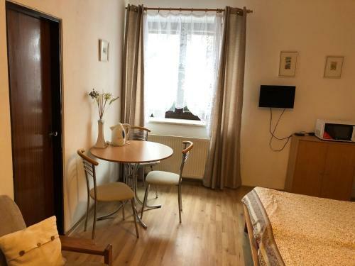 Hostal Pension Roklan