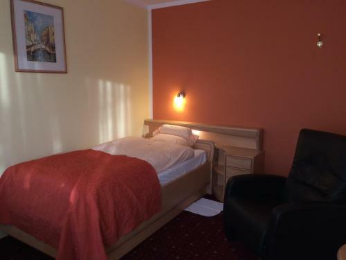 Hostal Hotel Katharina Garni