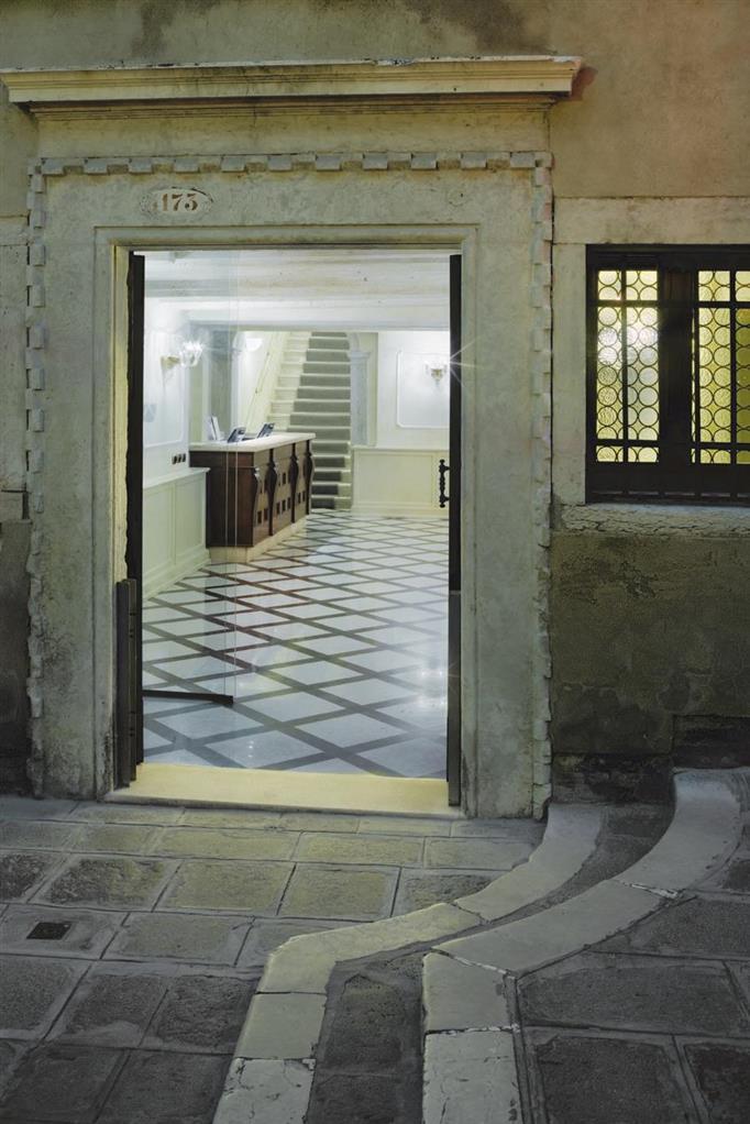 Hotel UNA Venezia