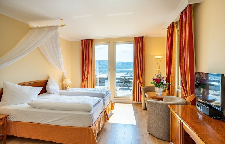 Romantik Hotel Schloss Rheinfels