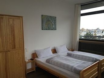 Aqua Hotel & Hostel