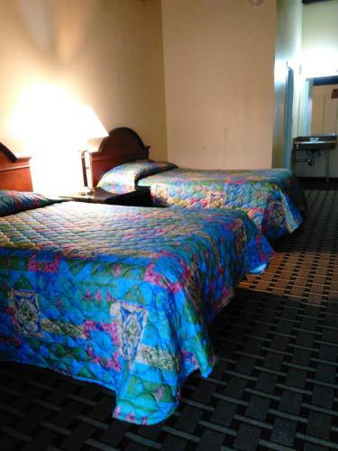 Honeyspot Motor Lodge
