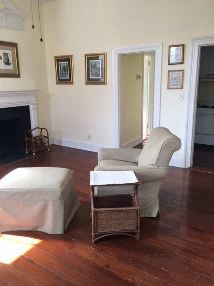 27 State Street Bed & Breakfast