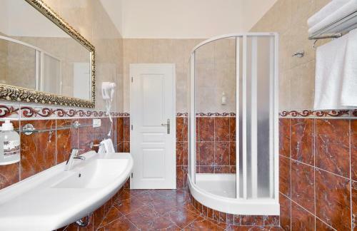 Apartamentos Depandance Romantic Suites