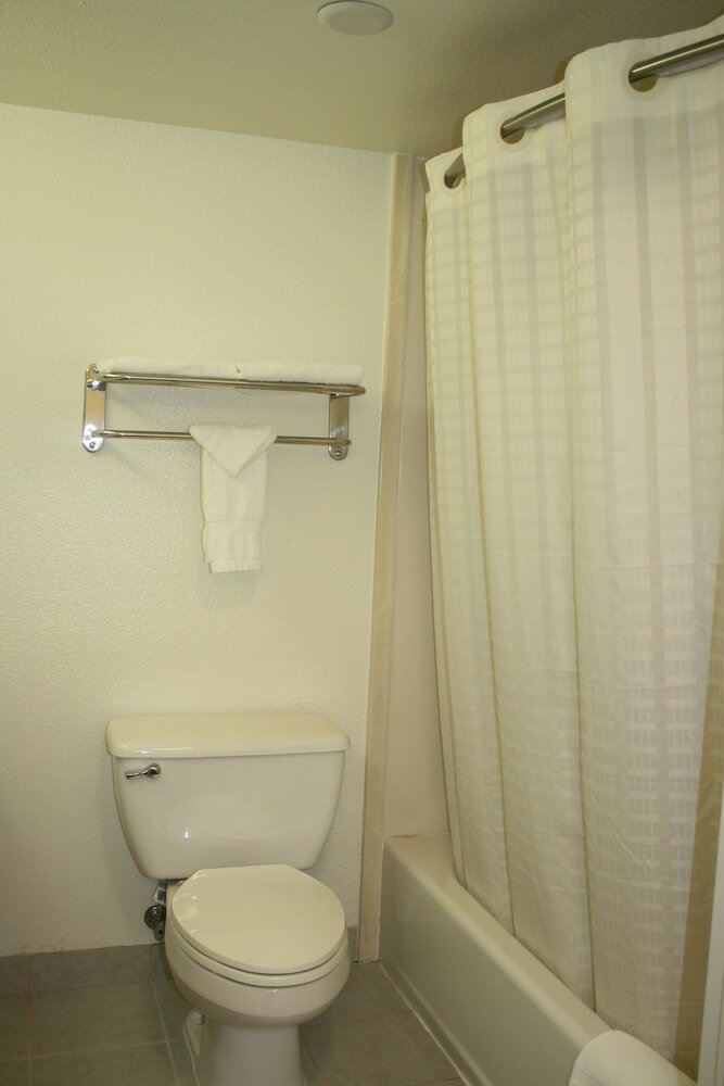 Motel Airport Inn