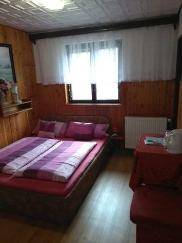 Hostal Pension Nika