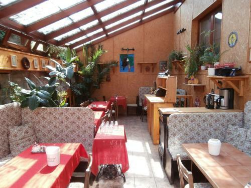 Hostal Pension Nika