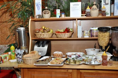 Hostal Pension Nika