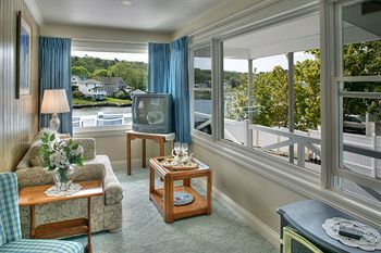 Posada Harborage Inn On The Oceanfront