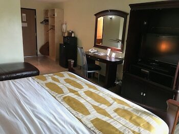 Hotel Marvin's Garden Inn