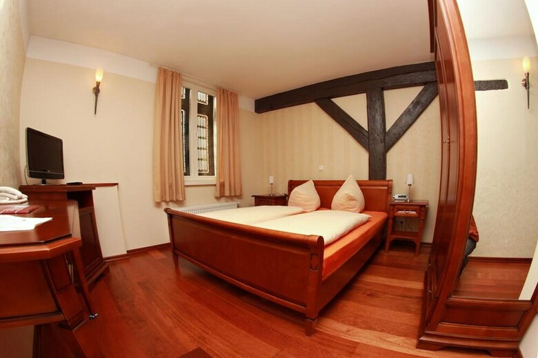 Hostal Hotel Kaufmannshaus Krahnst�ver