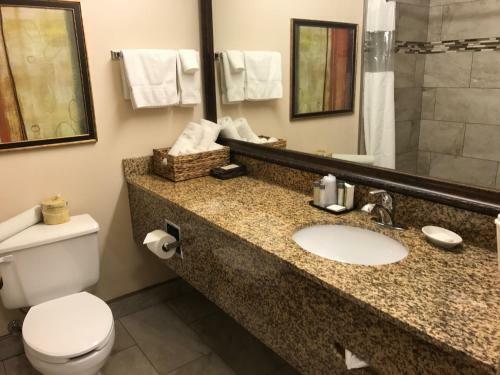Hotel Expressway Suites Of Bismarck