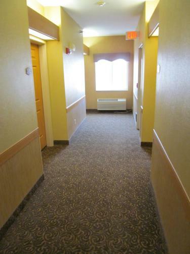 Hotel Expressway Suites Of Bismarck