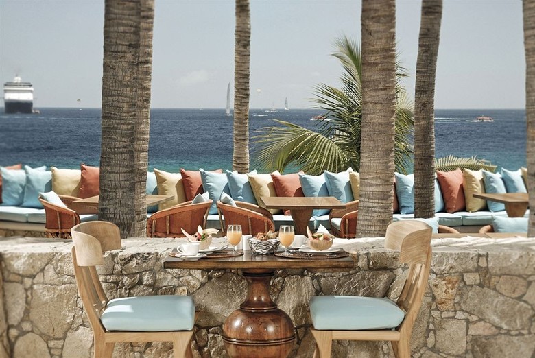 Hotel Hacienda Beach Club & Residences