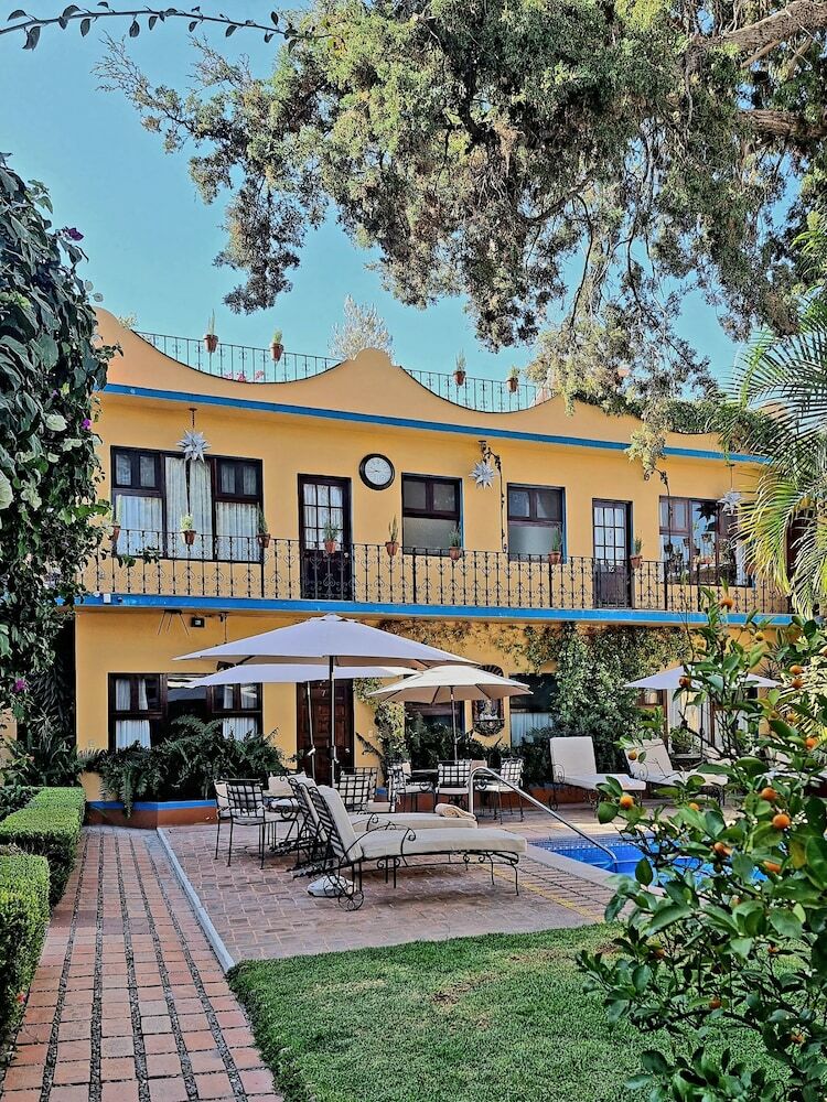 Hotel Hacienda De Las Flores